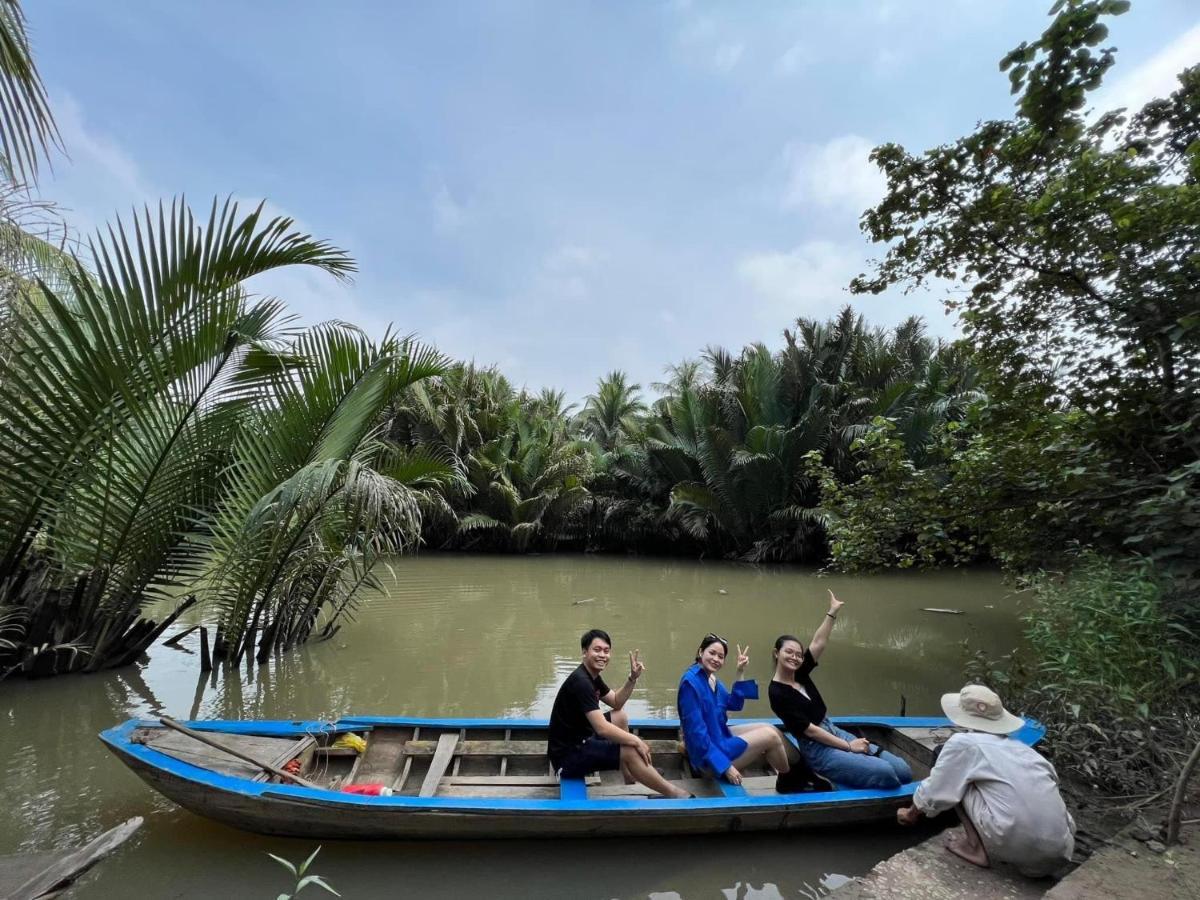 Phong Mo - Nha Mo Homestay Ben Tre Екстер'єр фото